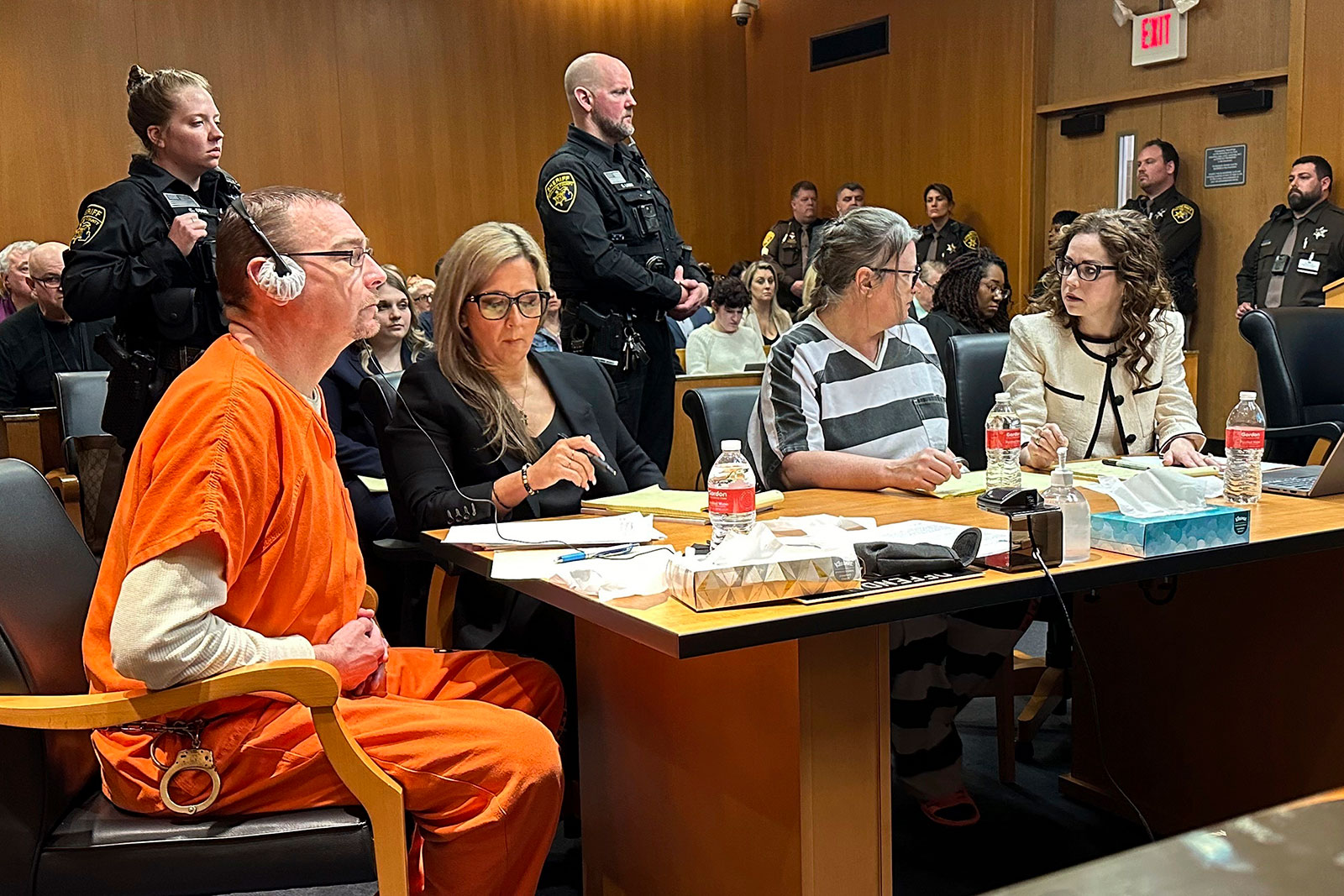 Michigan School Shooter's Parents Sentencing - Updatin
